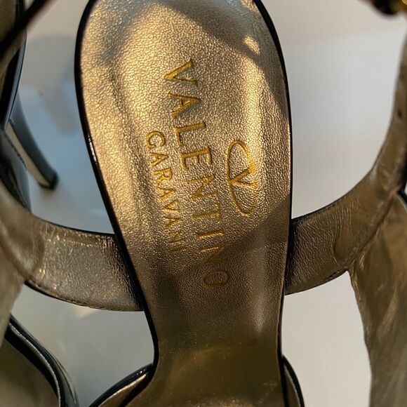 Valentino Garavani Polka Dot Heels Size 38 - Picture 6 of 10